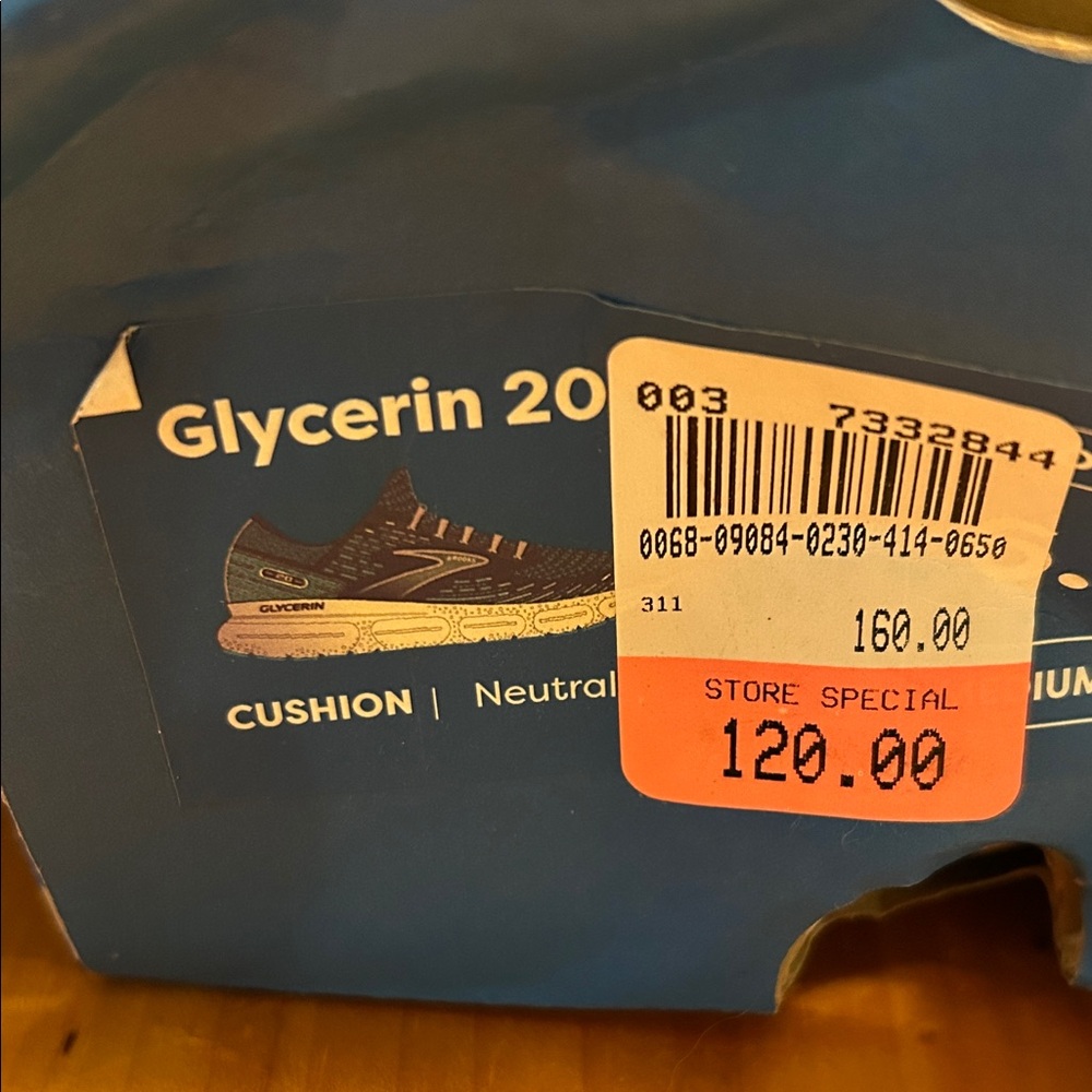 Brooks glycerine 20 navy, lavender, and Teal. Size 6.5M. New. Amazing deal. - Picture 9 of 10